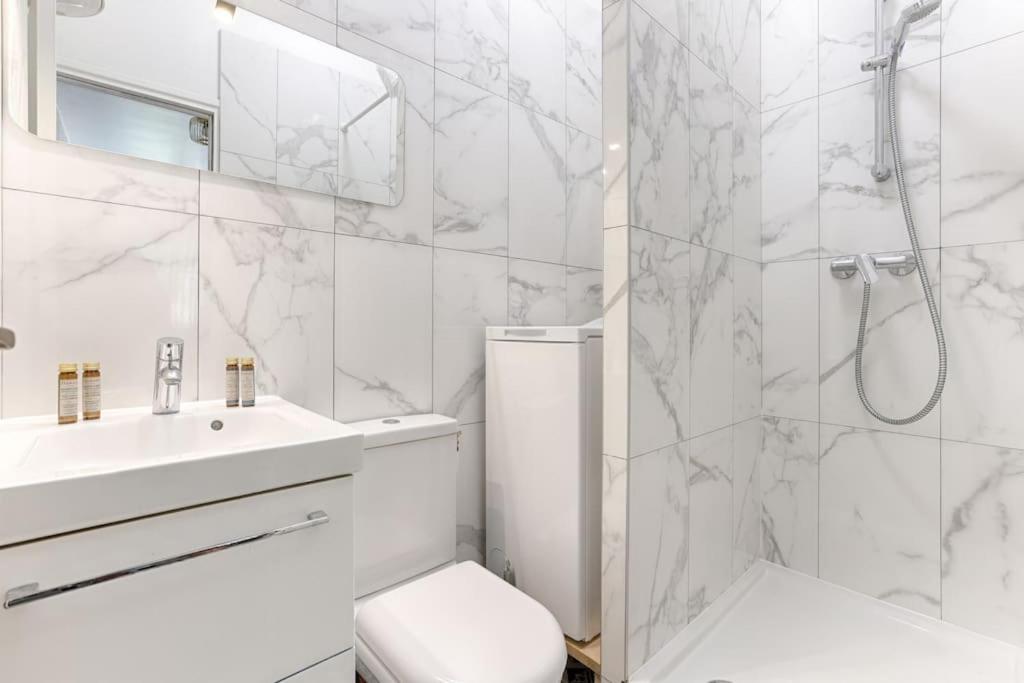 Republique Canal St Martin Charming Apartment